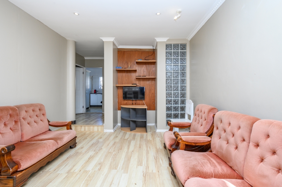 15 Bedroom Property for Sale in Summerstrand Eastern Cape